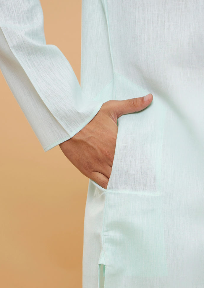 Twamev Men Aqua Green Blended Cotton Kurta Pajama Set