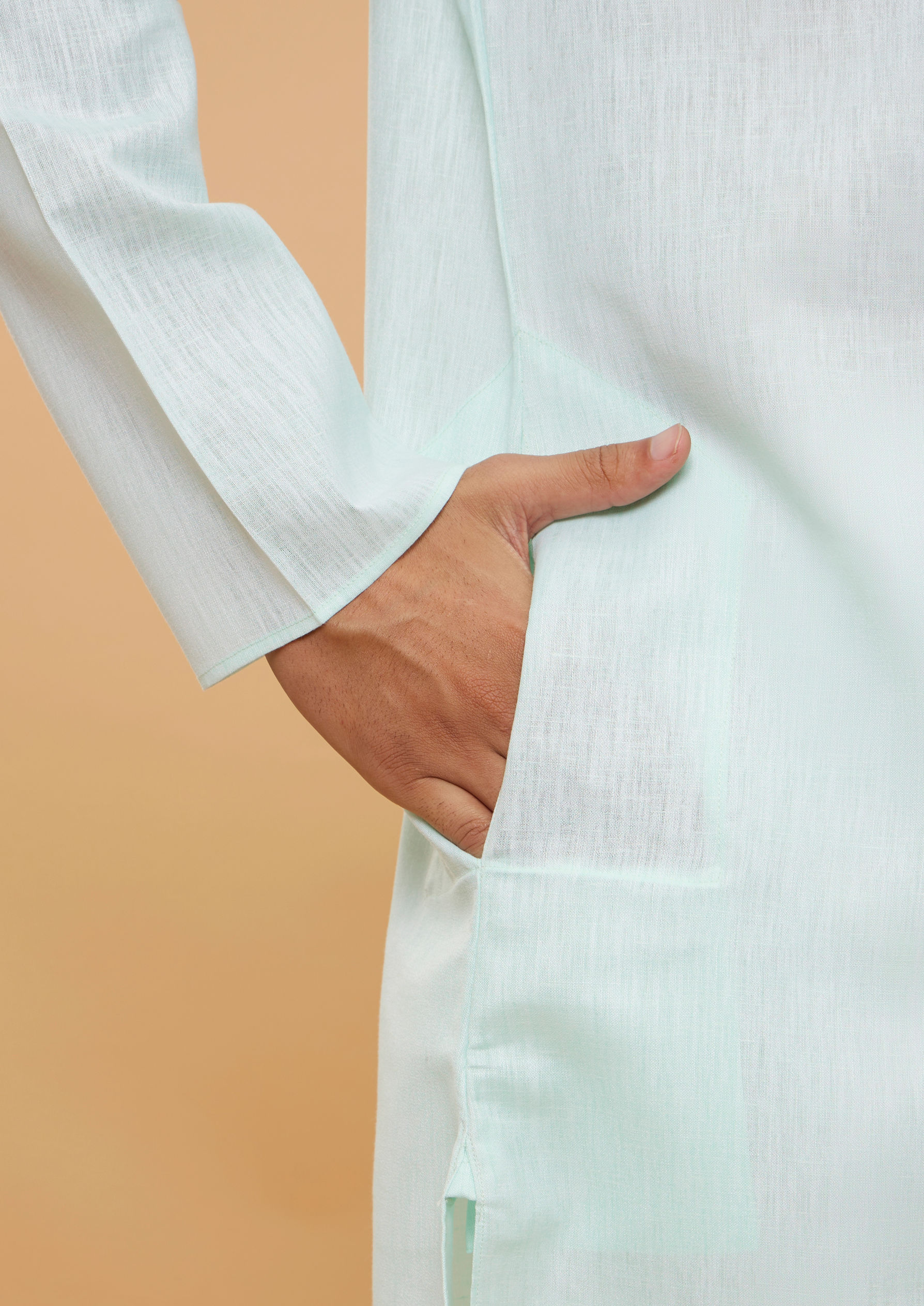 Twamev Men Aqua Green Blended Cotton Kurta Pajama Set