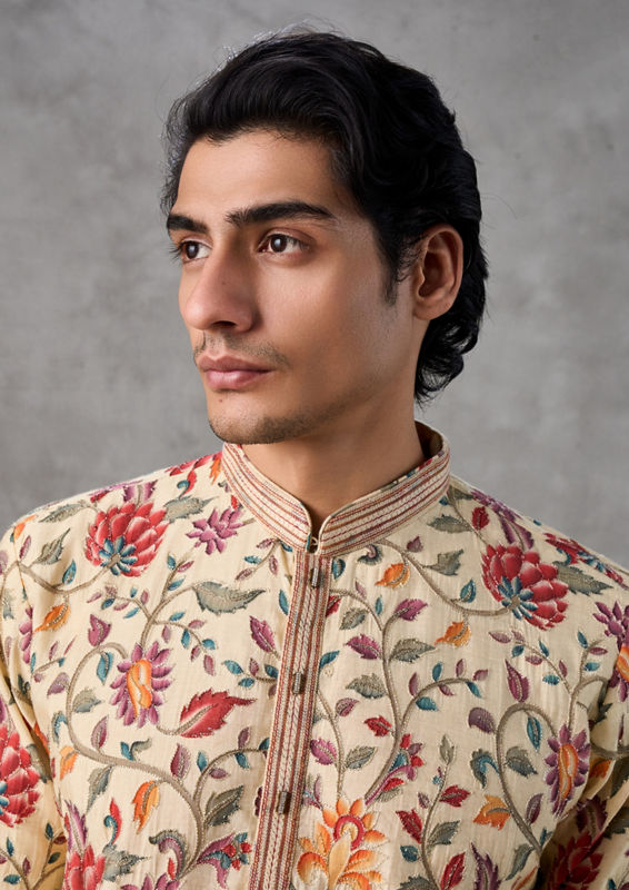 Twamev Men Elegant Beige Men Kurta Churidar