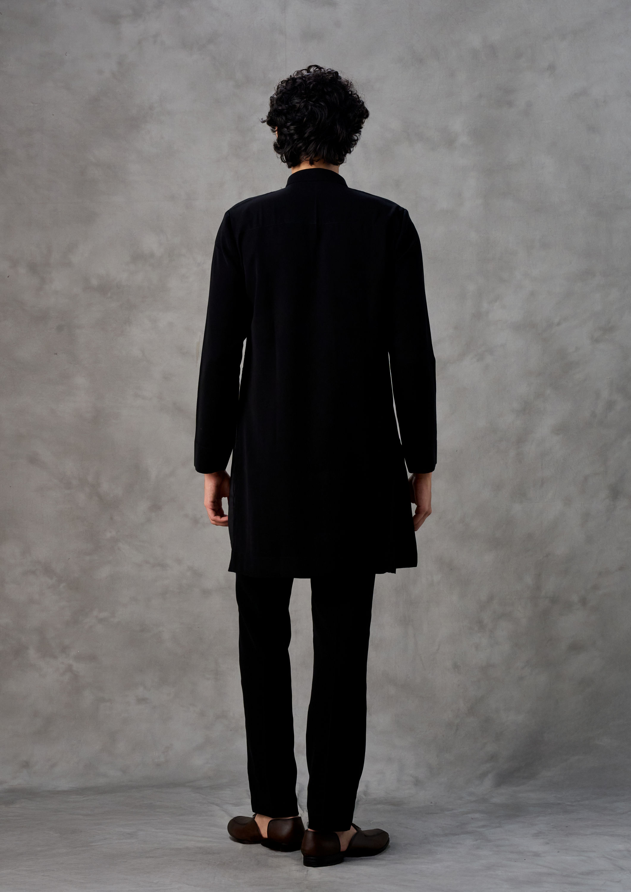 Twamev Men Refined Ebony Kurta Pant