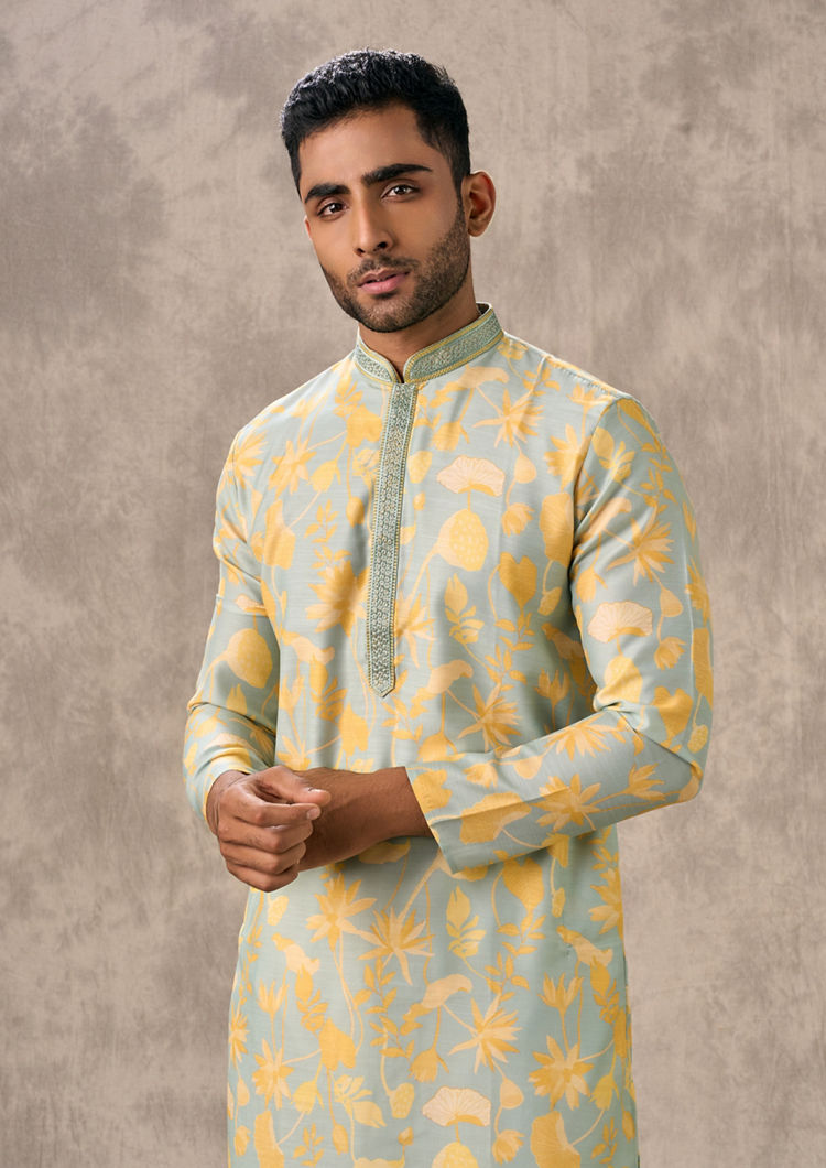 Twamev Men Emerald Gleam Kurta Churidar