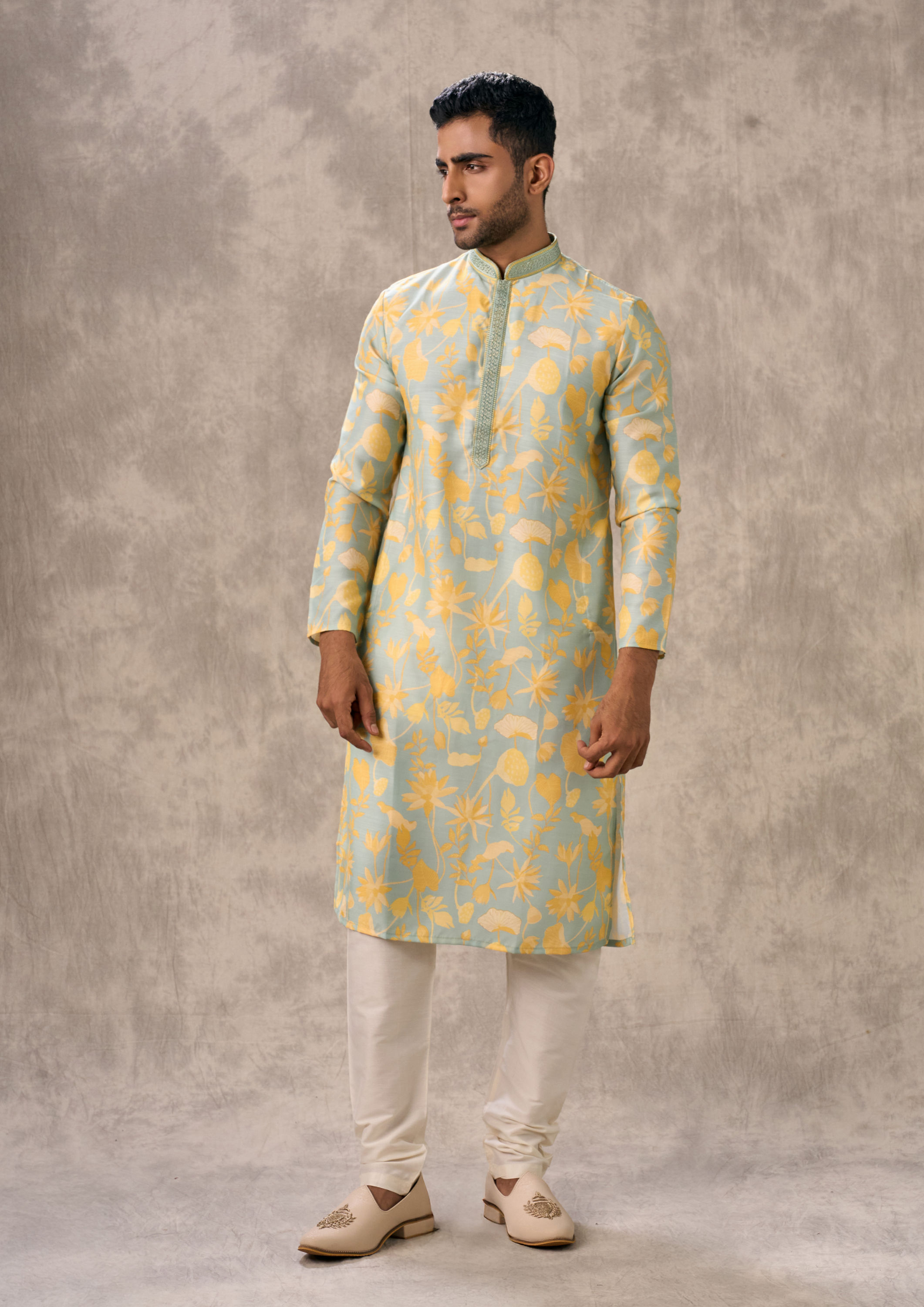 Twamev Men Emerald Gleam Kurta Churidar