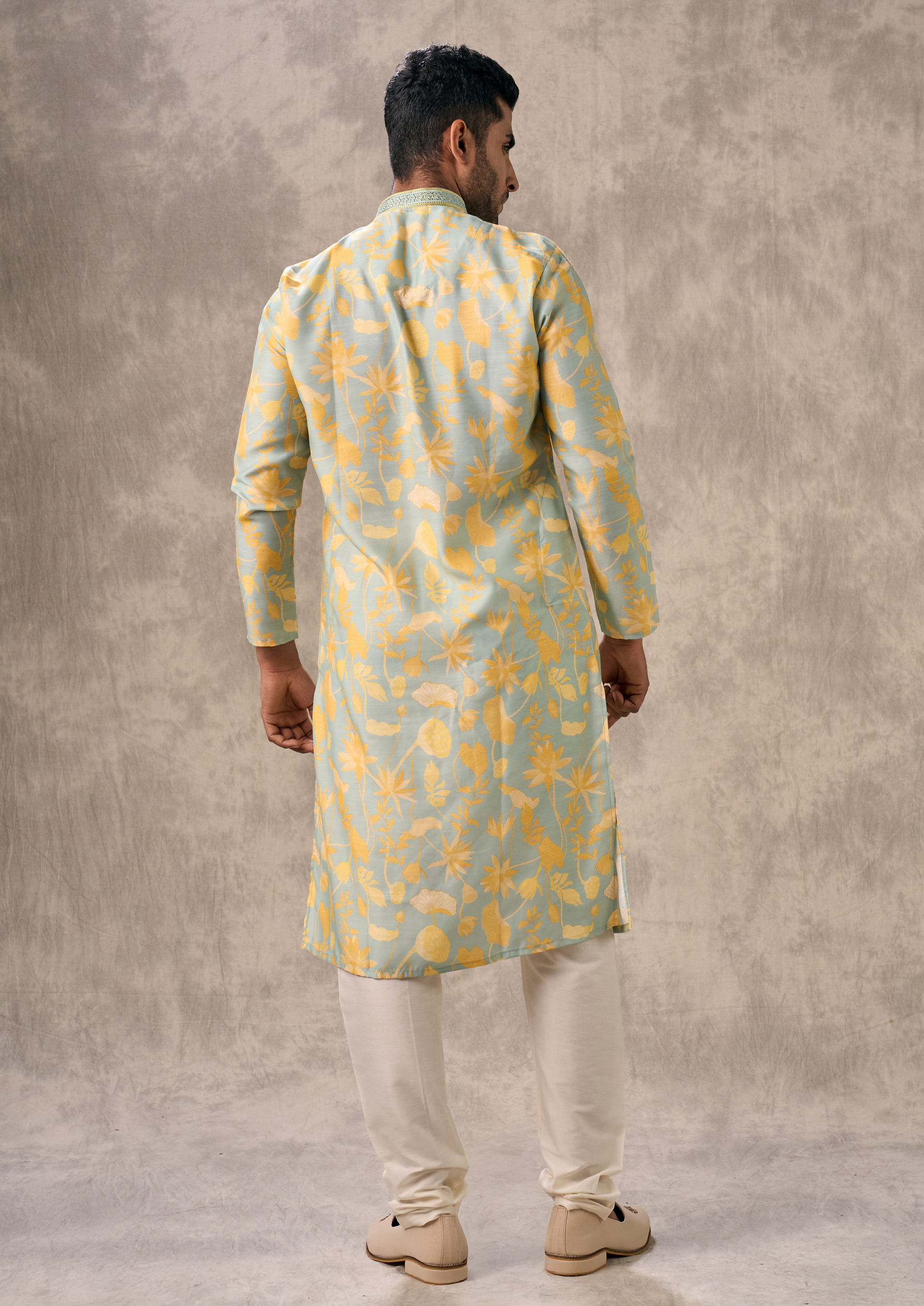 Twamev Men Emerald Gleam Kurta Churidar