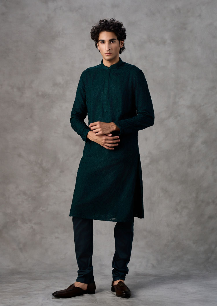 Twamev Men Emerald Green Georgette Kurta Churidar