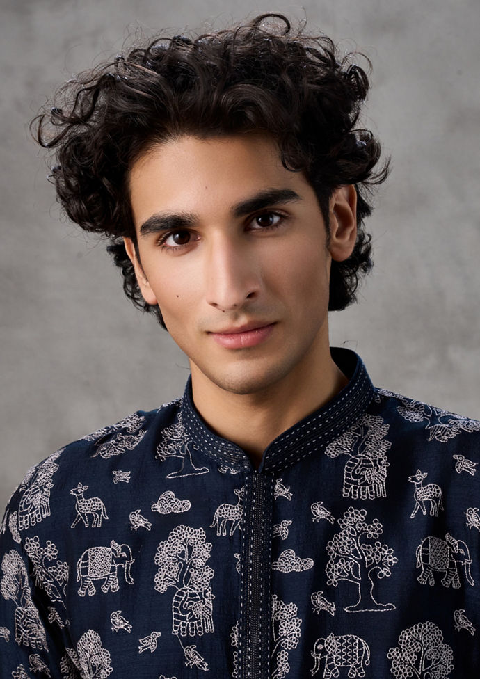Twamev Men Ethereal Dark Blue Kurta Churidar