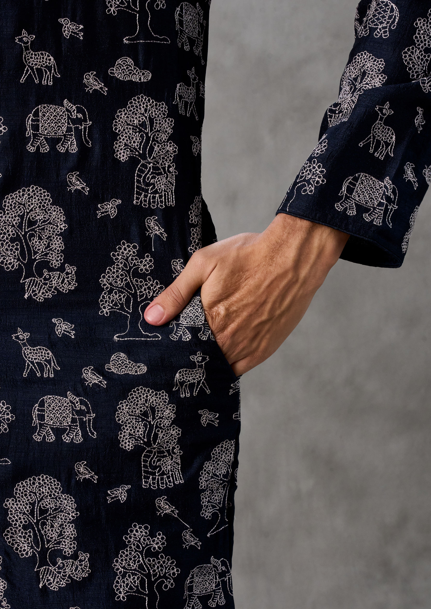 Twamev Men Ethereal Dark Blue Kurta Churidar