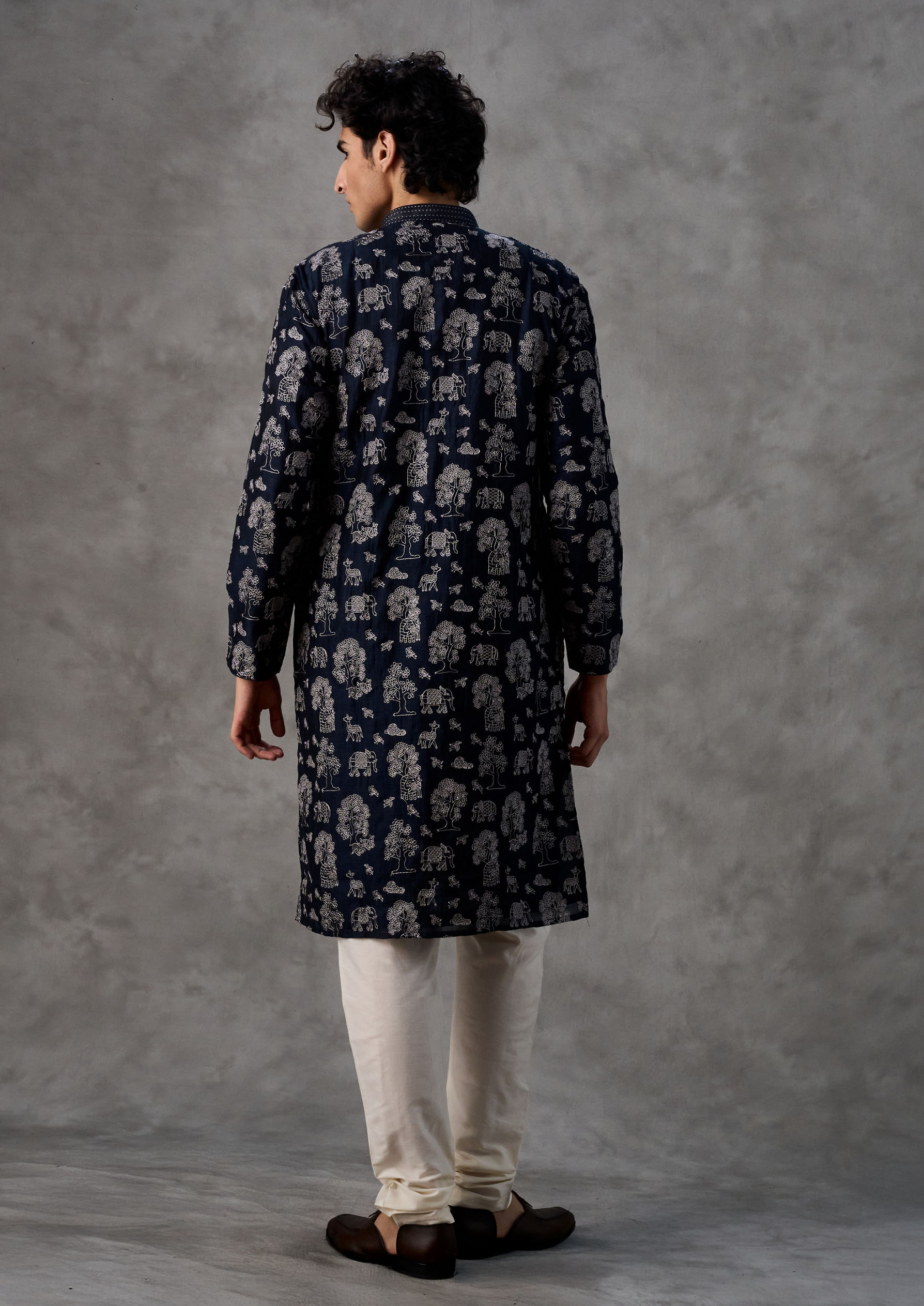 Twamev Men Ethereal Dark Blue Kurta Churidar