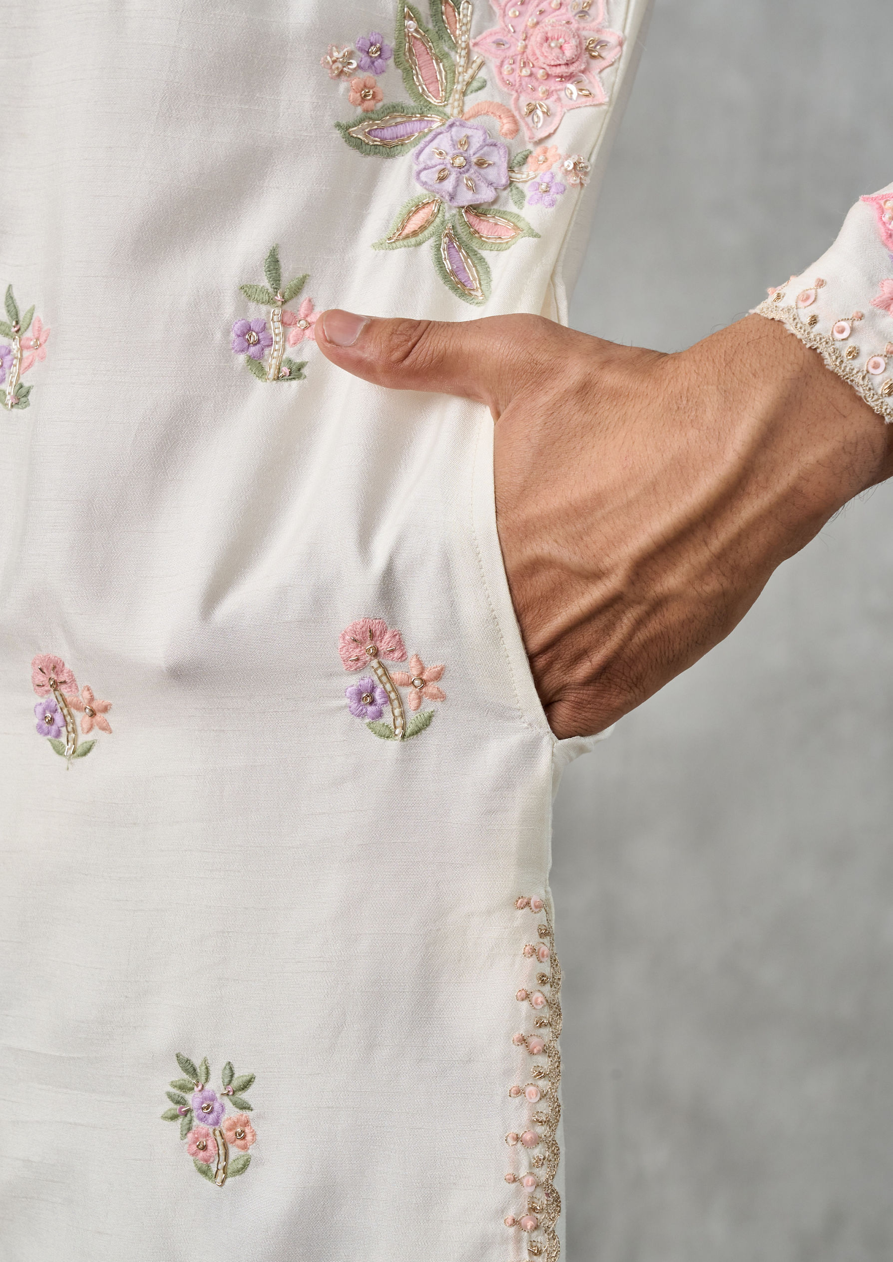 Twamev Men Elegant Cream Art Silk Kurta Churidar