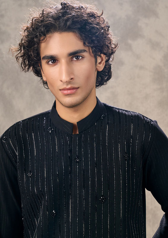 Twamev Men Elegant Black Knit Kurta Pant