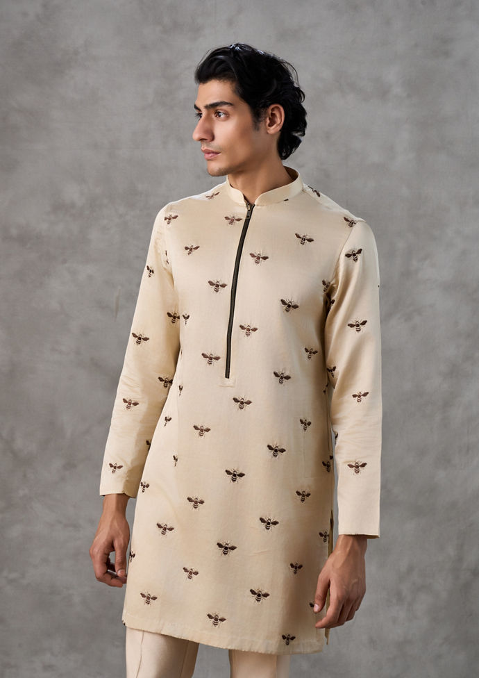 Twamev Men Beige Satin Bee Motif Embroidered Kurta Set