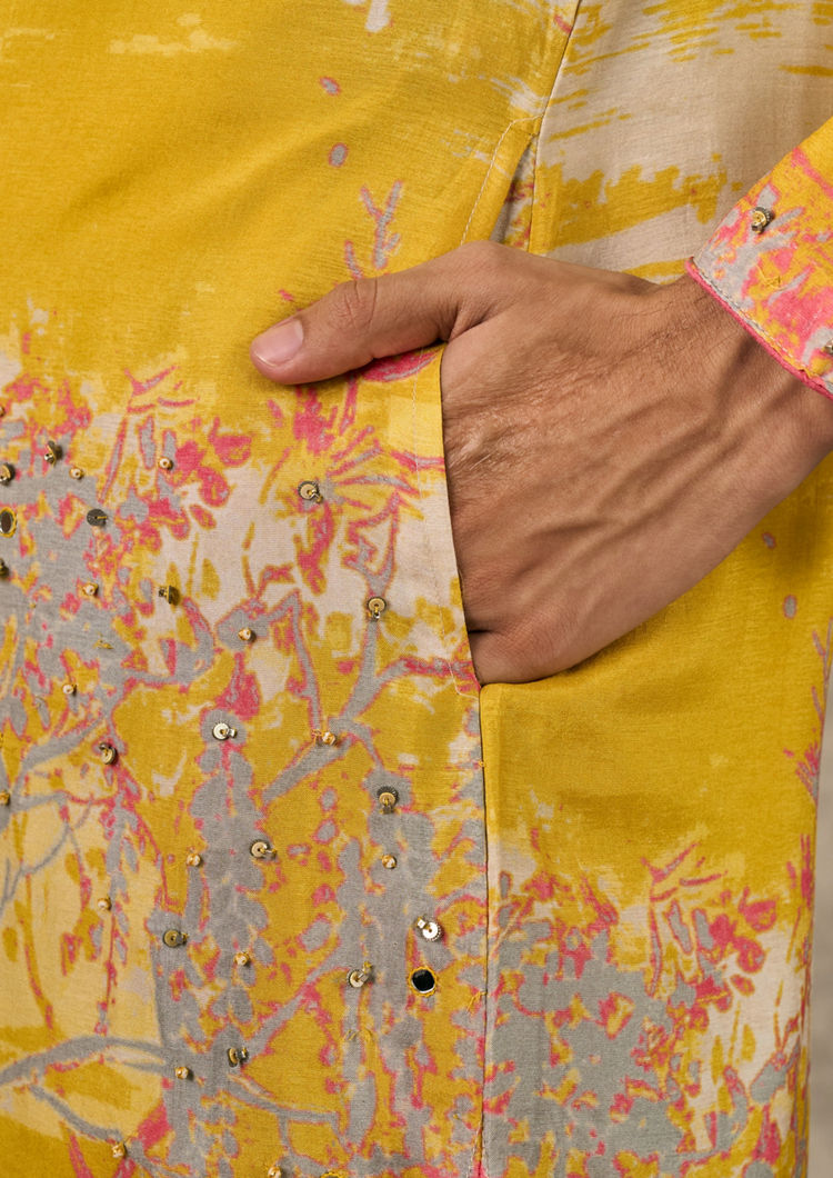 Twamev Men Sunshine Yellow Kurta Churidar