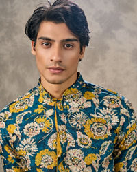 Twamev Men Teal Blue Georgette Floral Printed Kurta Pant Set