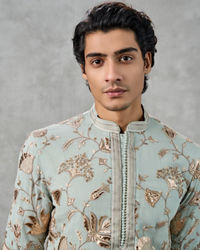 Twamev Men Emerald Green Georgette Gota Patti Embroidered Kurta Pant Set