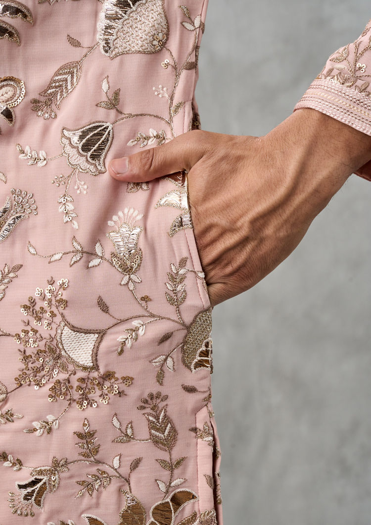 Twamev Men Dusty Pink Georgette Kurta Churidar