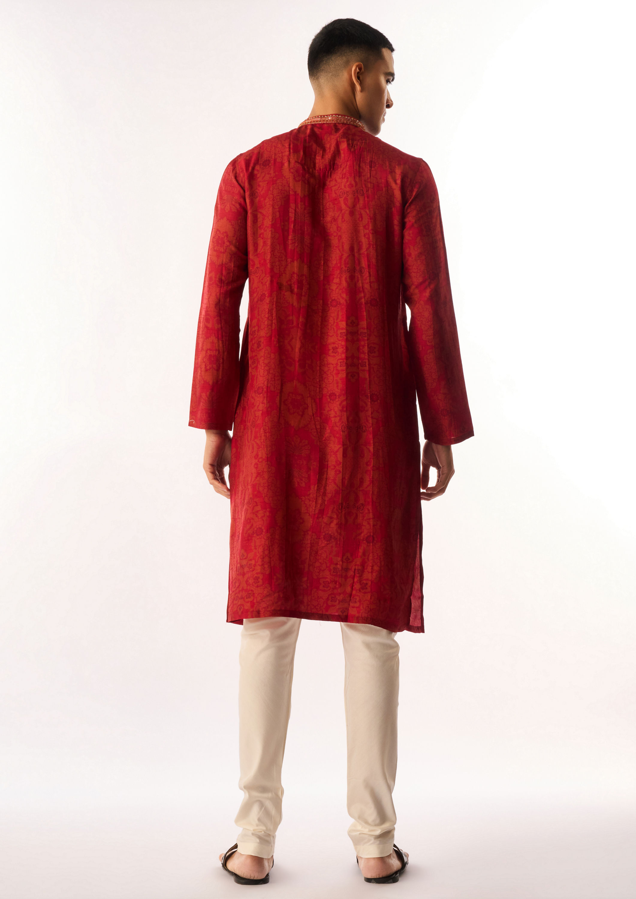 Twamev Men Red Art Silk Kurta Set with Embroidery