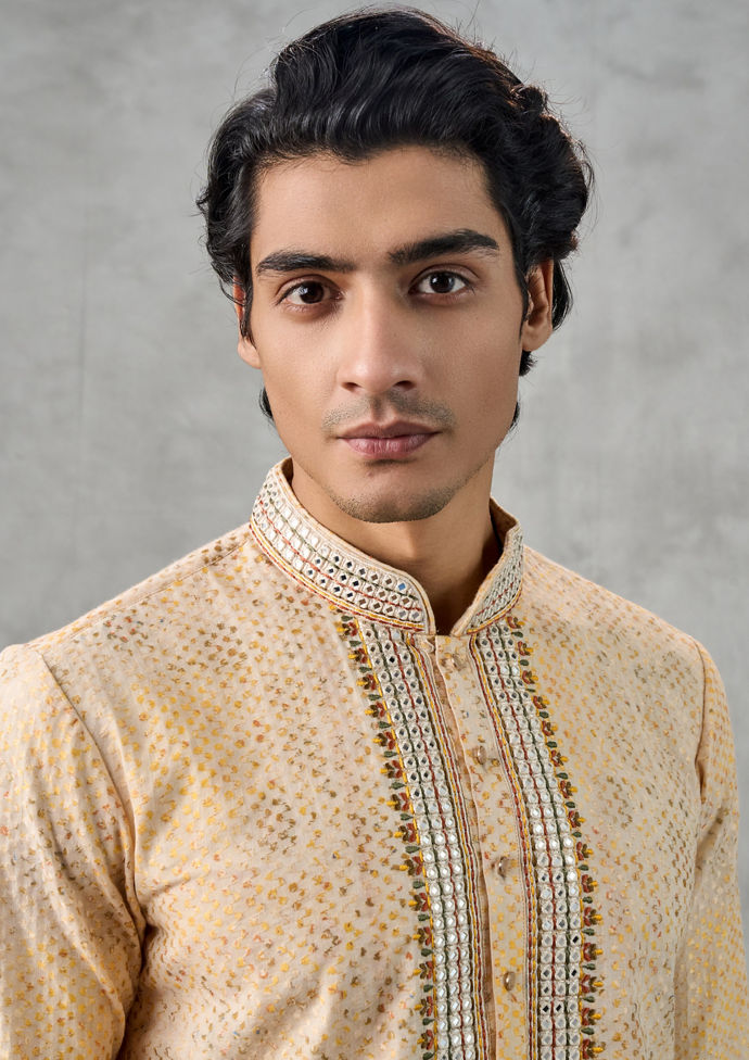 Twamev Men Sunny Elegance Kurta Churidar