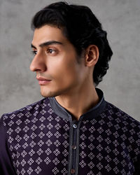 Twamev Men Navy Silk Mosaic Diamond Print Kurta Set