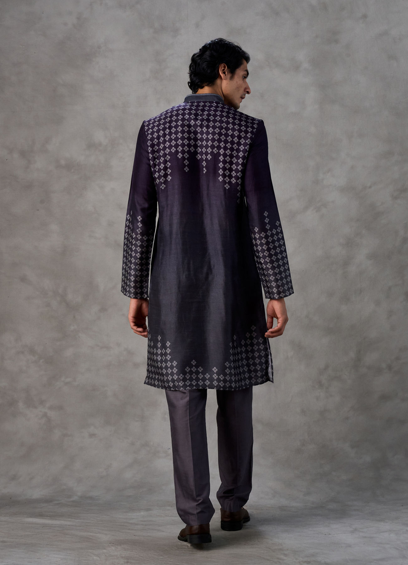 Twamev Men Navy Silk Mosaic Diamond Print Kurta Set