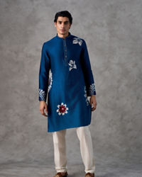 Twamev Men Teal Blue Silk Floral Applique Kurta Set
