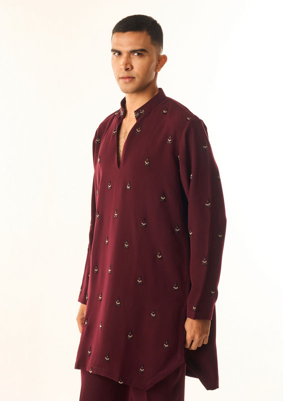 Twamev Men Wine Georgette Kurta Set with Embroidery