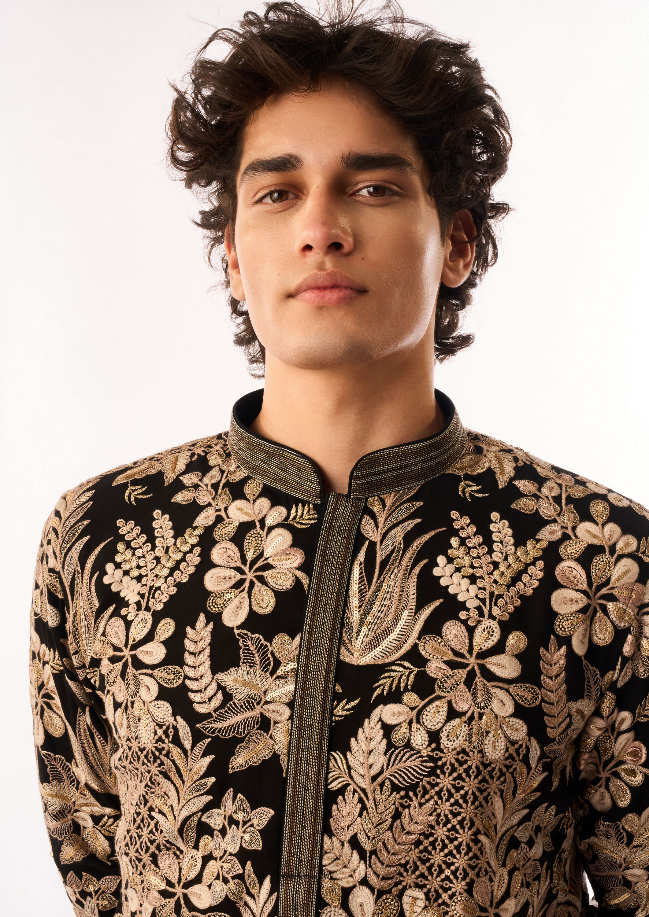 Twamev Men Black Georgette Kurta Set with Embroidery