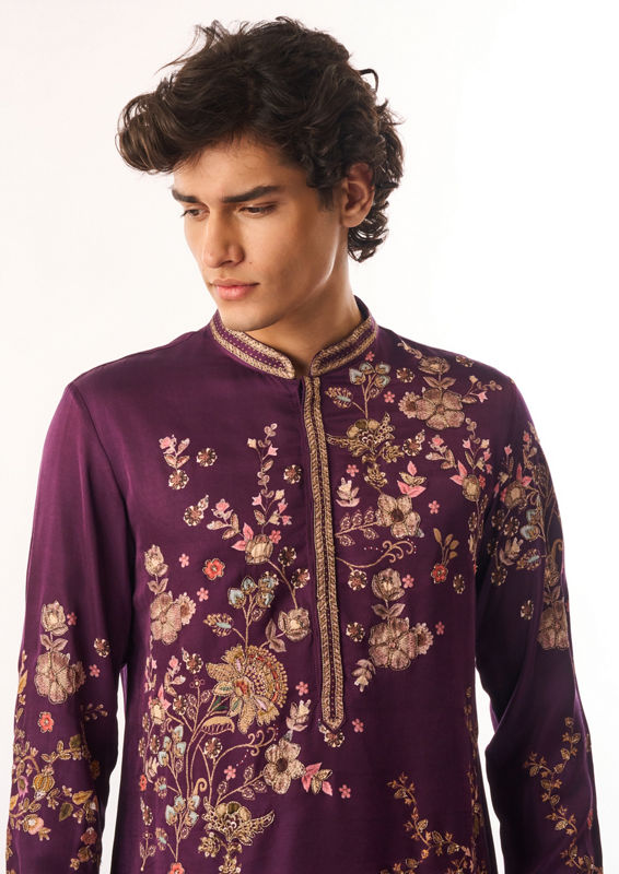 Twamev Men Purple Satin Kurta Set with Embroidery