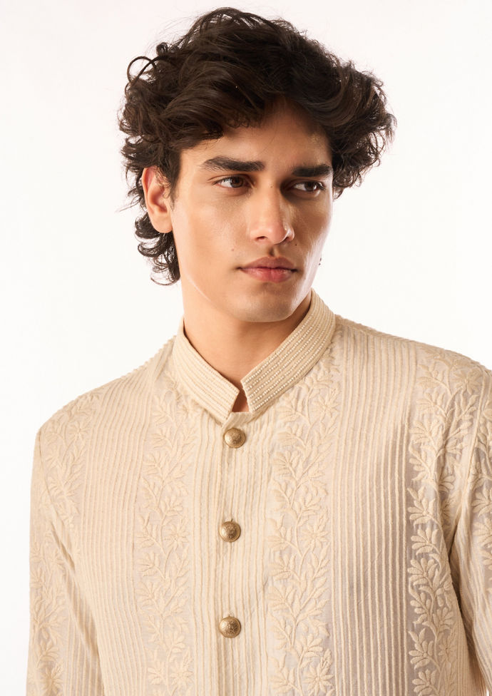 Twamev Men Cream Silk Kurta Set with Embroidery