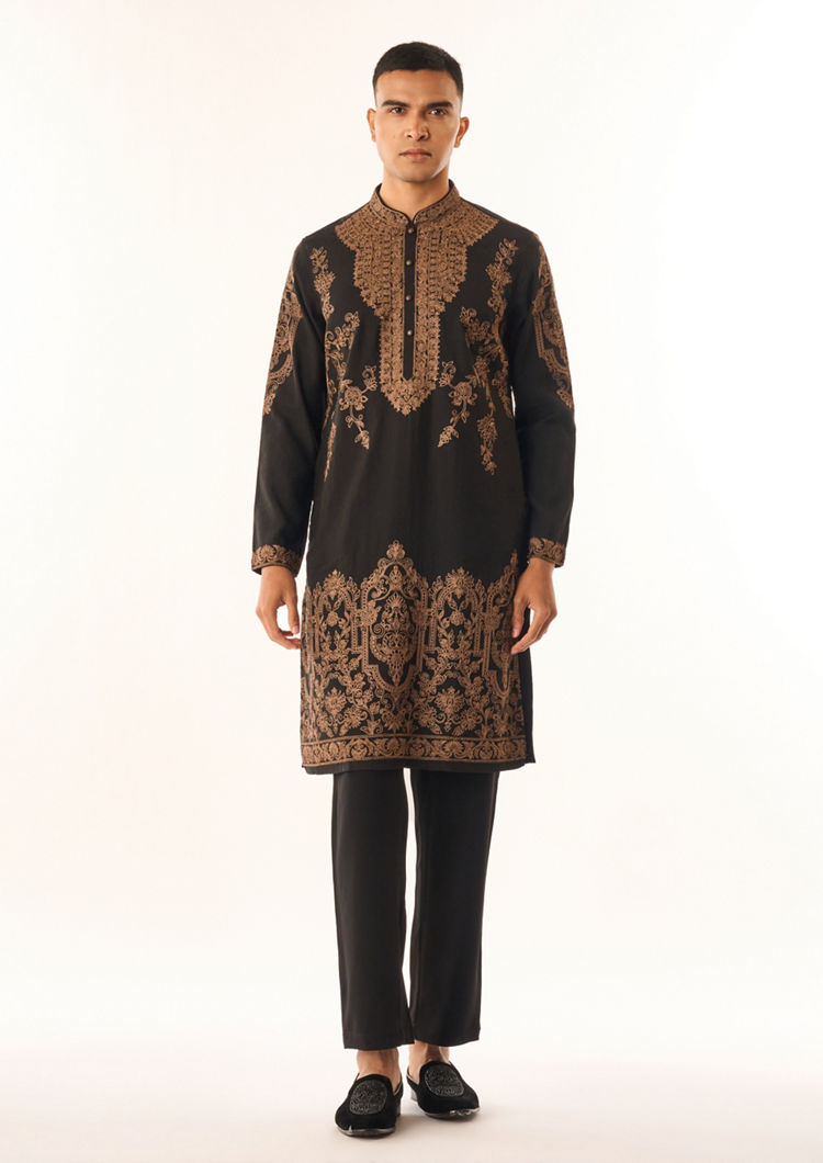 Twamev Men Black Cotton Silk Kurta Set with Embroidery