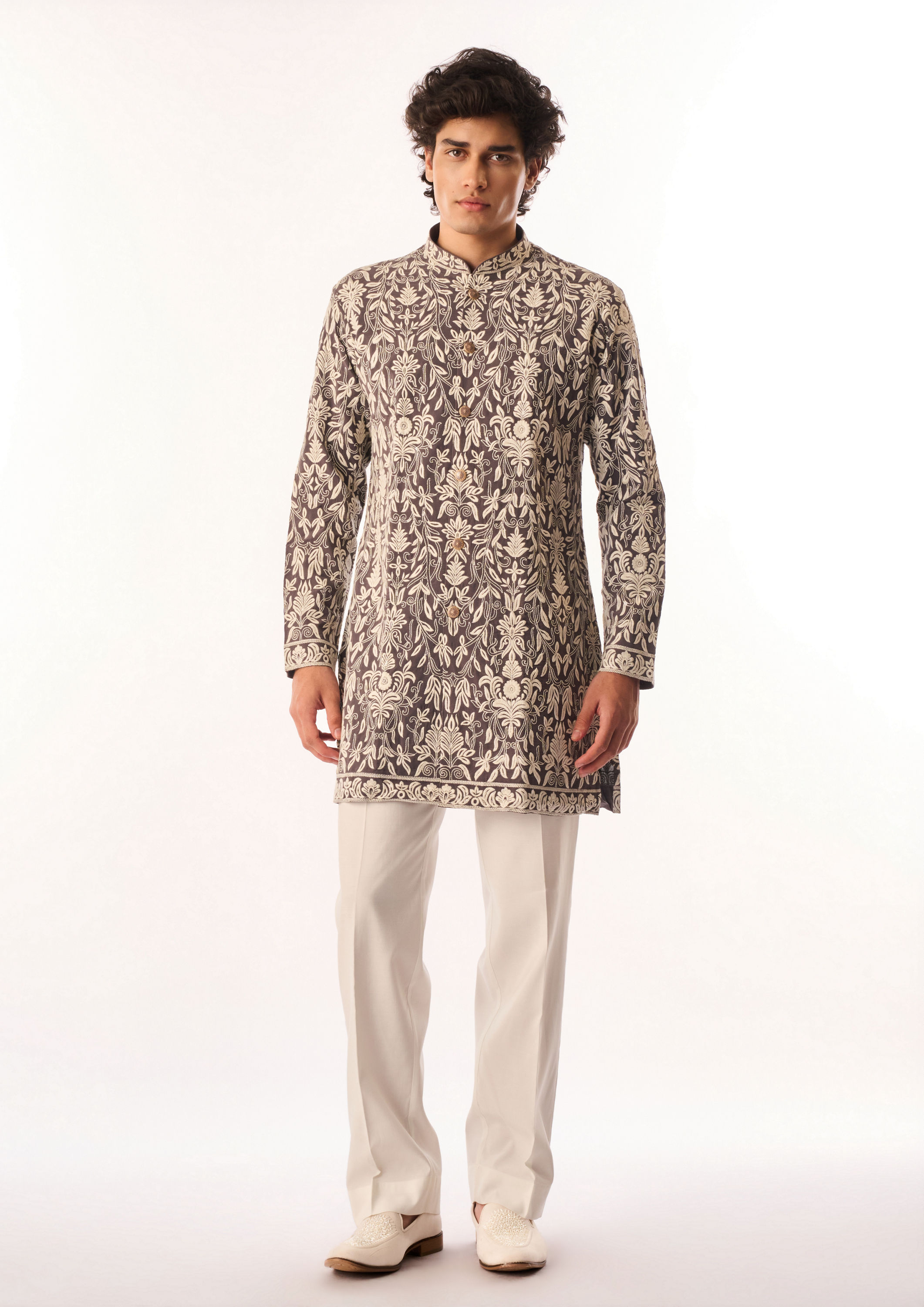 Twamev Men Purple Georgette Kurta Set with Embroidery