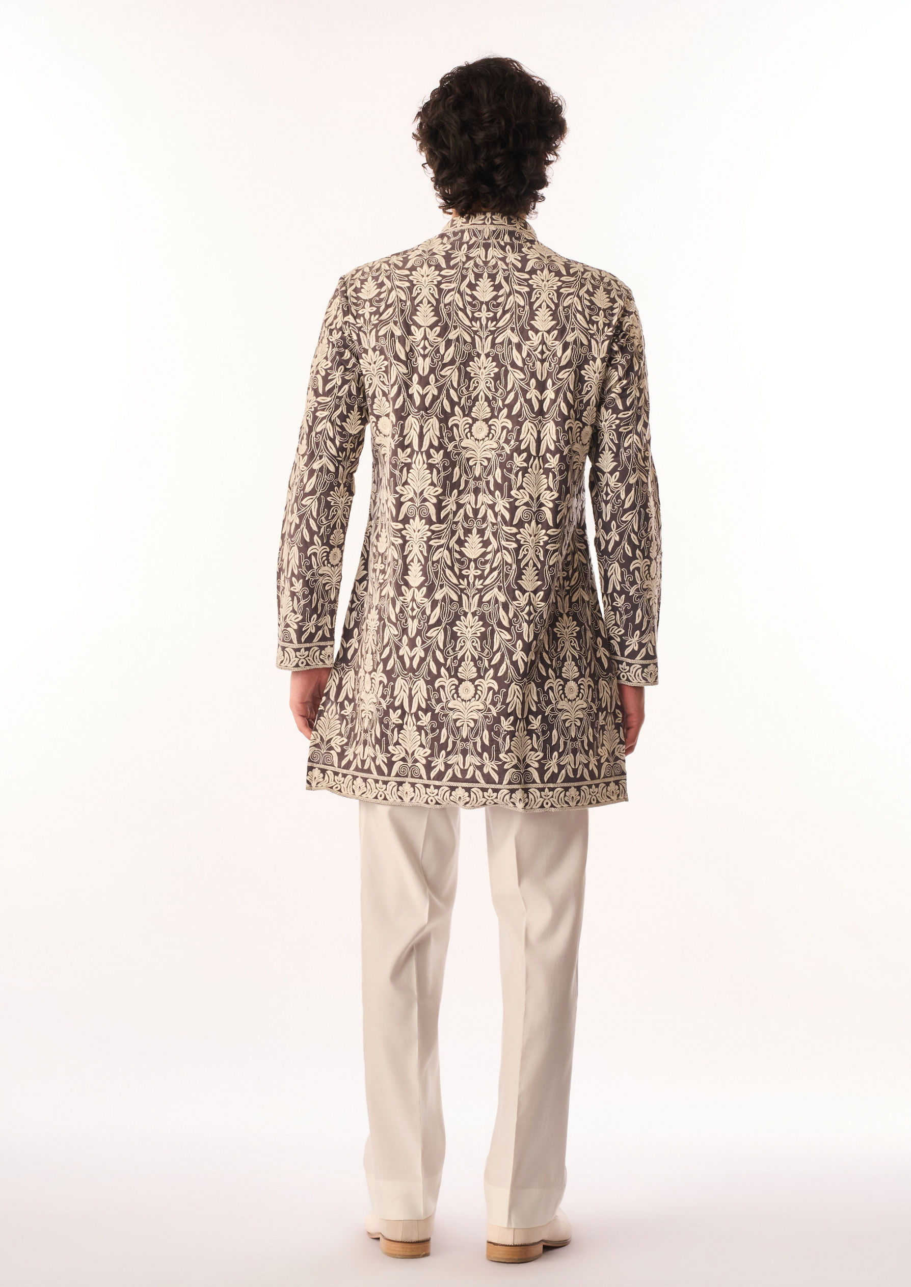 Twamev Men Purple Georgette Kurta Set with Embroidery