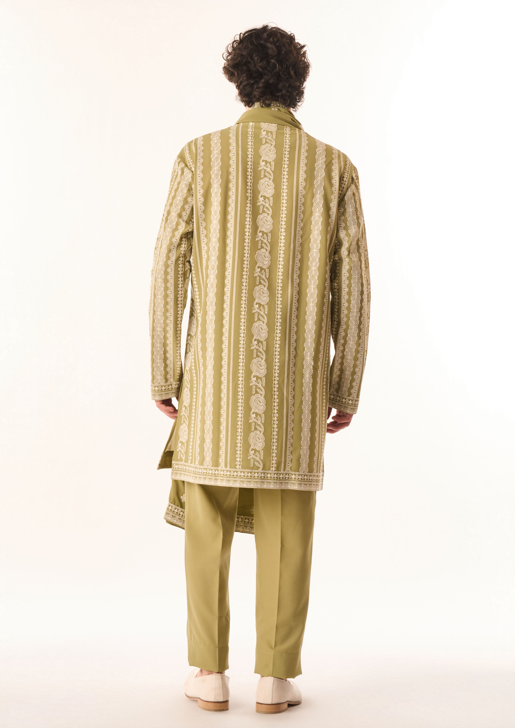 Twamev Men Light Mid Green Georgette Kurta Set with Embroidery