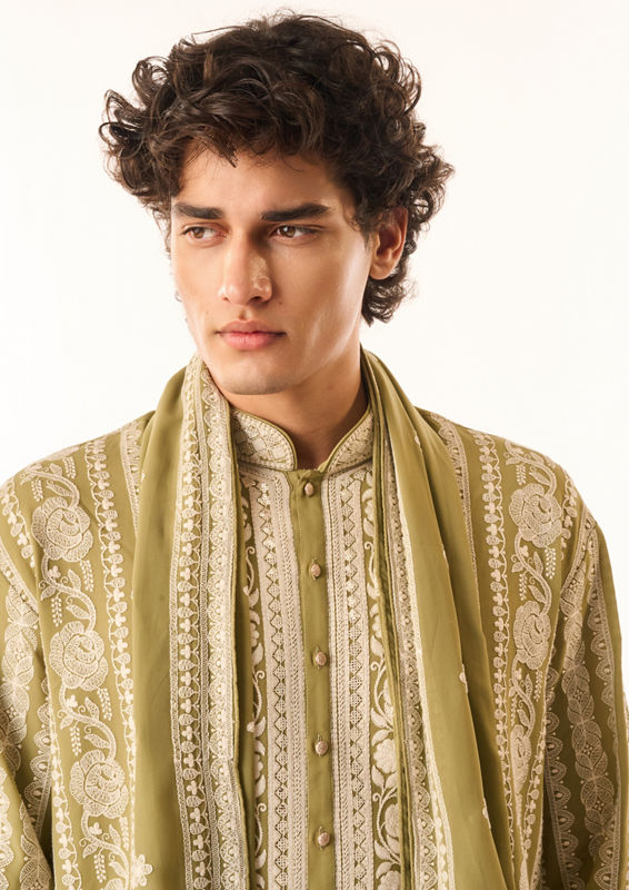 Twamev Men Light Mid Green Georgette Kurta Set with Embroidery