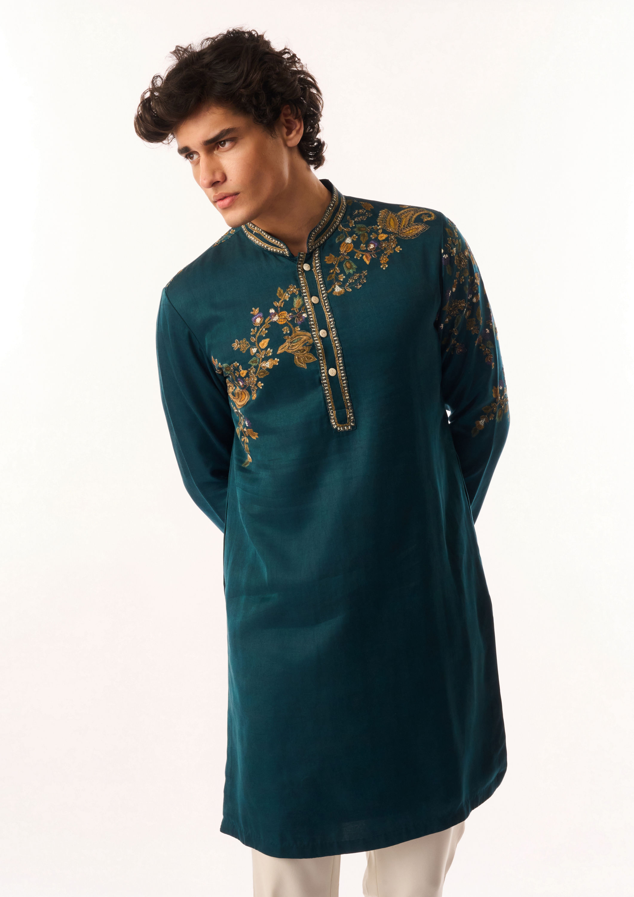 Twamev Men Teal Blue Satin Kurta Set with Embroidery
