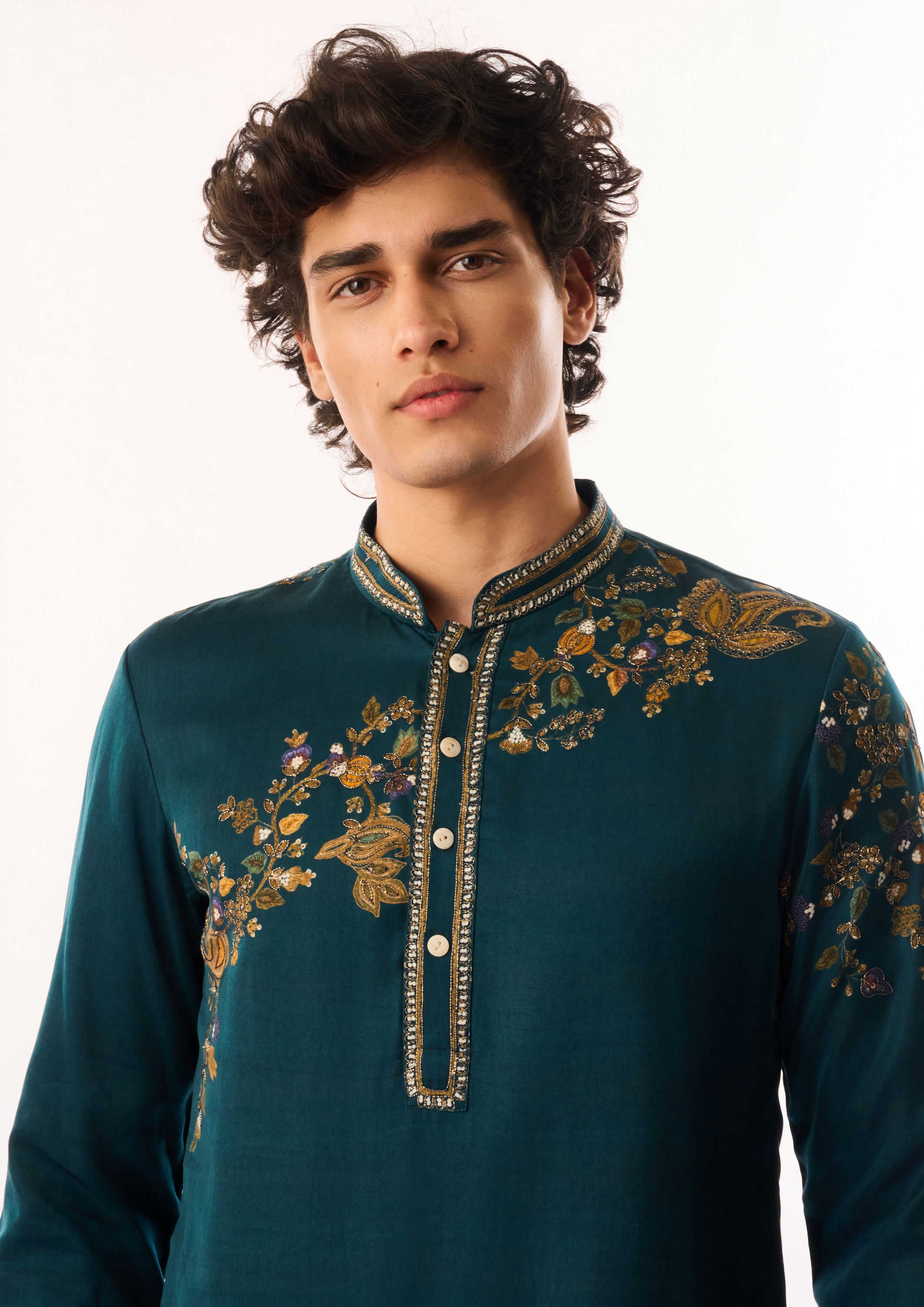 Twamev Men Teal Blue Satin Kurta Set with Embroidery