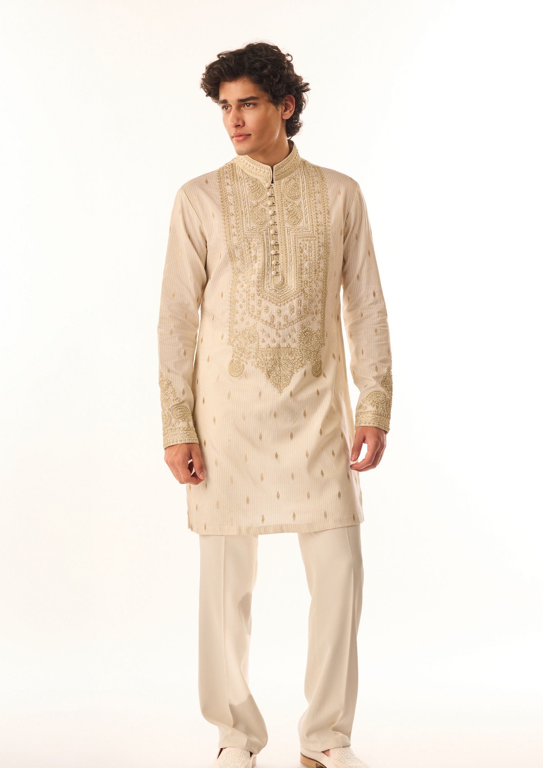 Twamev Men Cream Silk Kurta Set with Embroidery