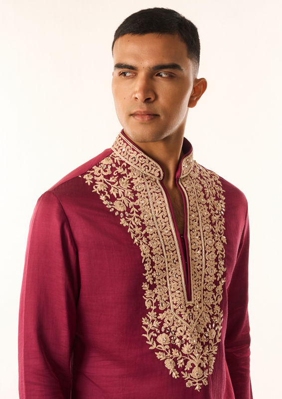 Twamev Men Pink Satin Kurta Set with Embroidery