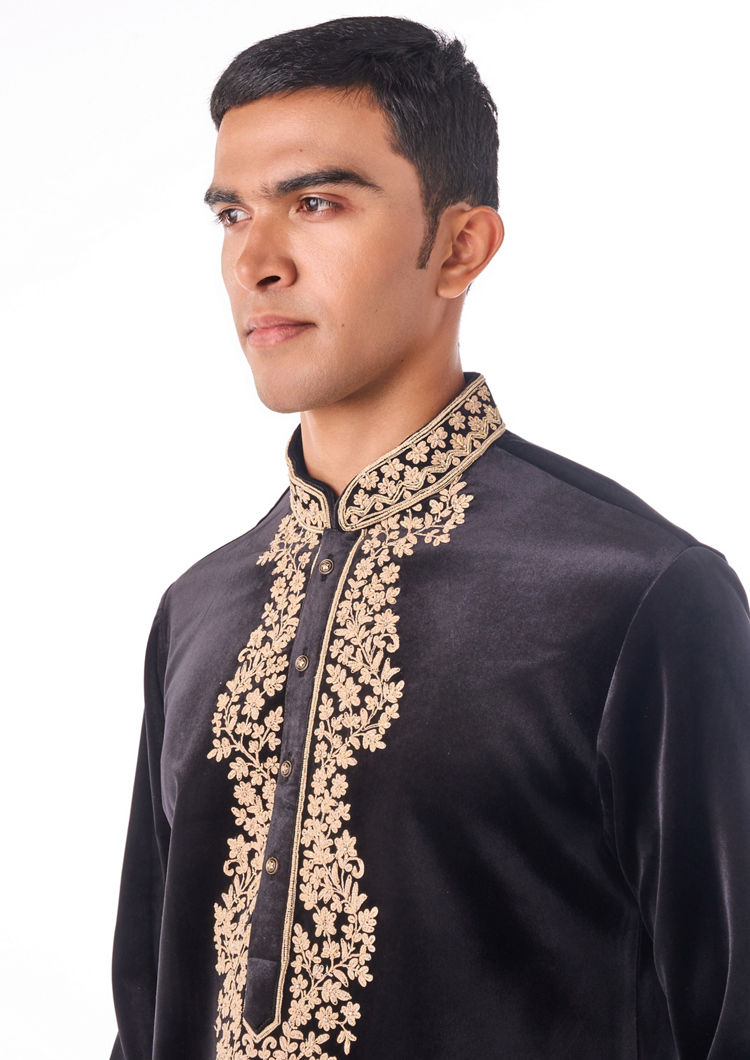 Twamev Men Black Thread Work Long Kurta Set