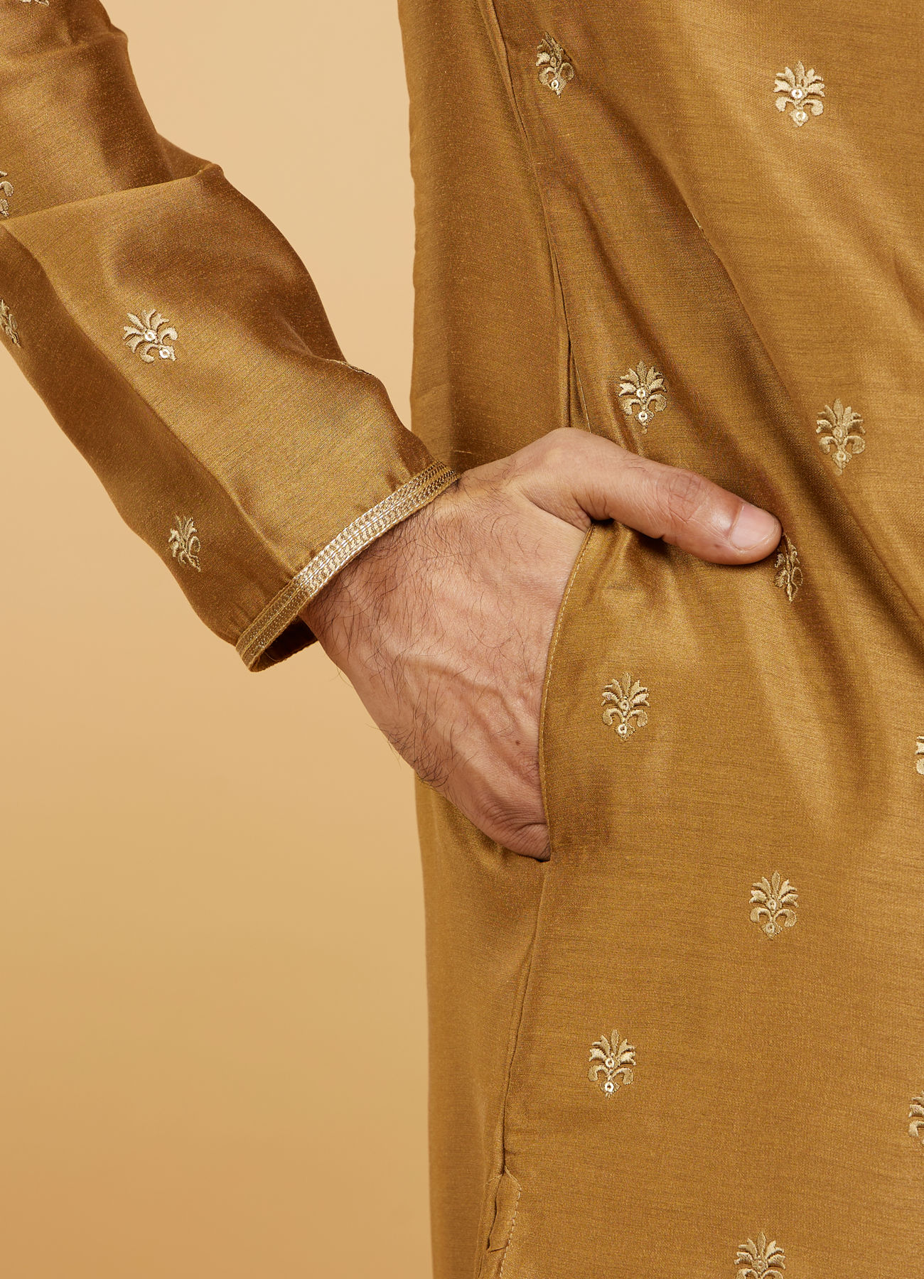 Twamev Men Emerald Elegance Kurta Pajama
