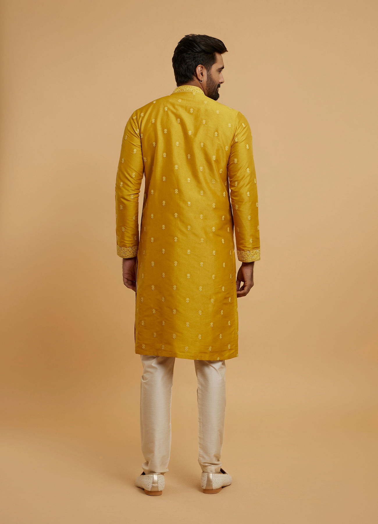 Twamev Men Mustard Georgette Embroidered Kurta Set