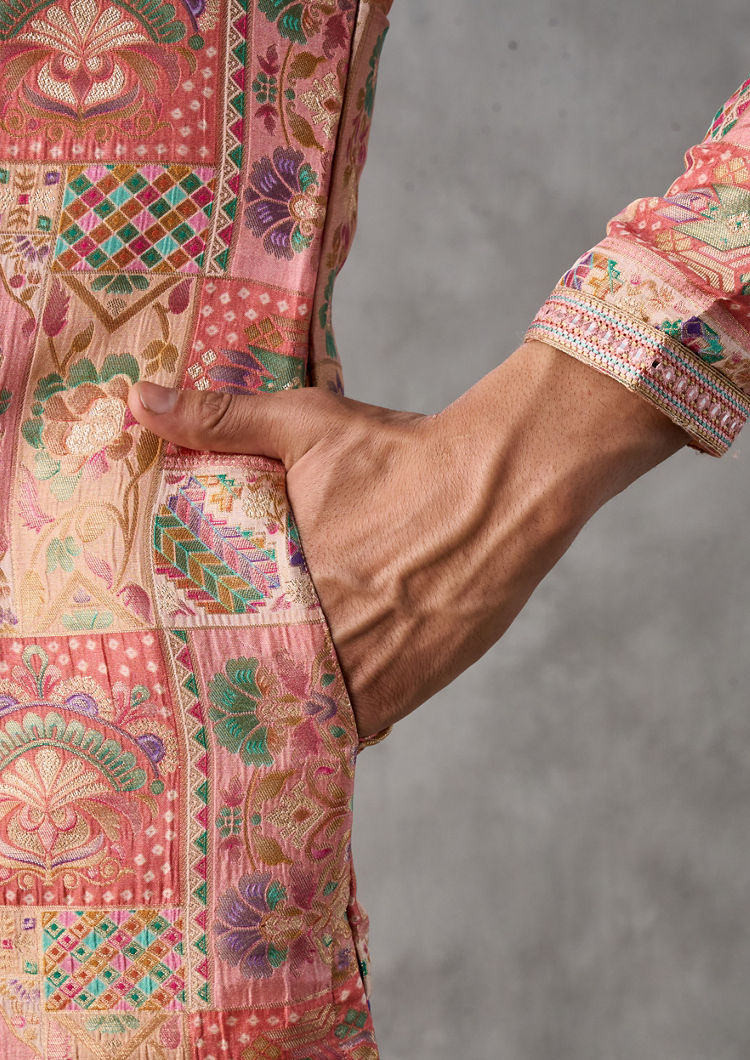 Twamev Men Peachy Print Kurta Pajama Set