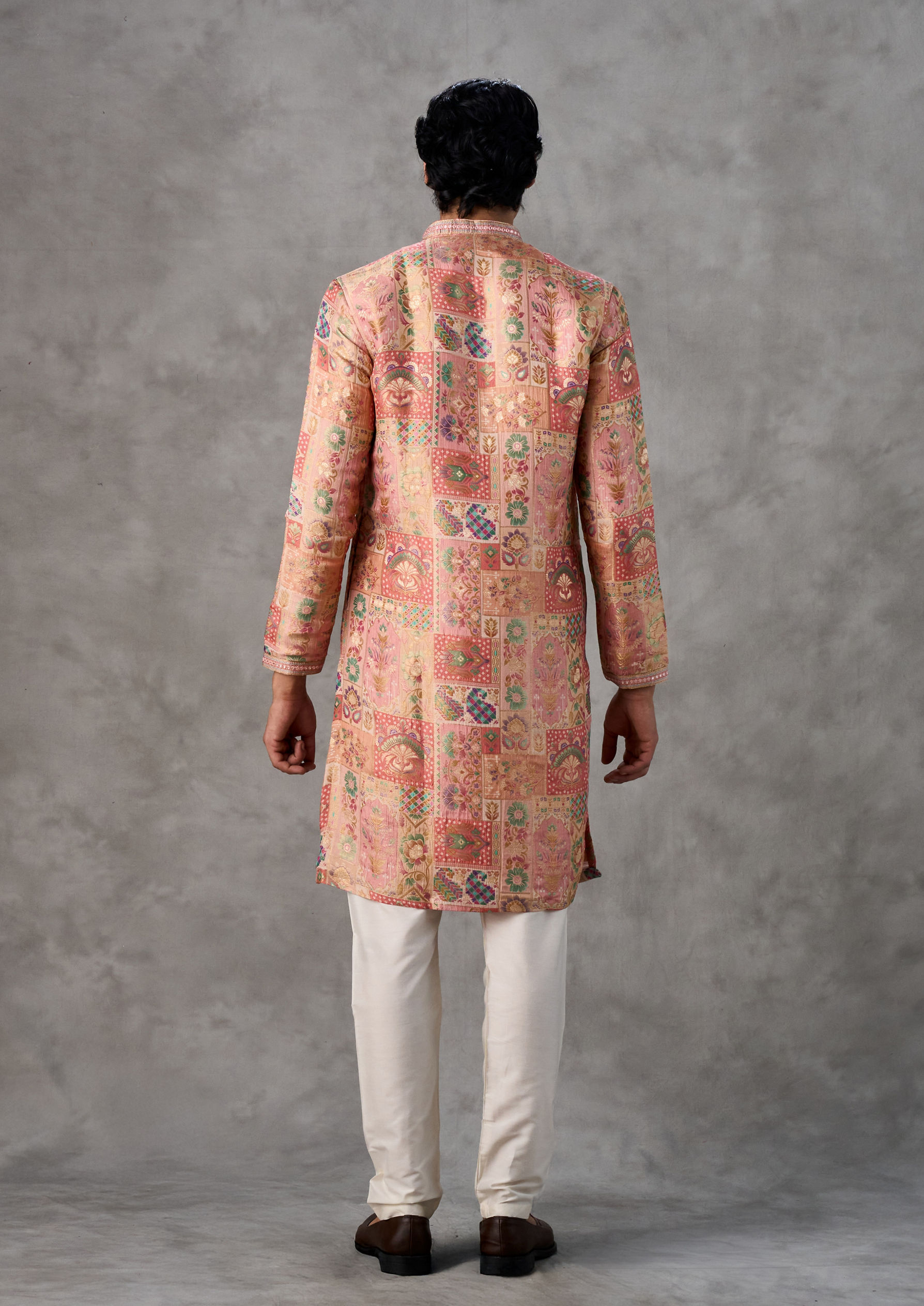 Twamev Men Peachy Print Kurta Pajama Set