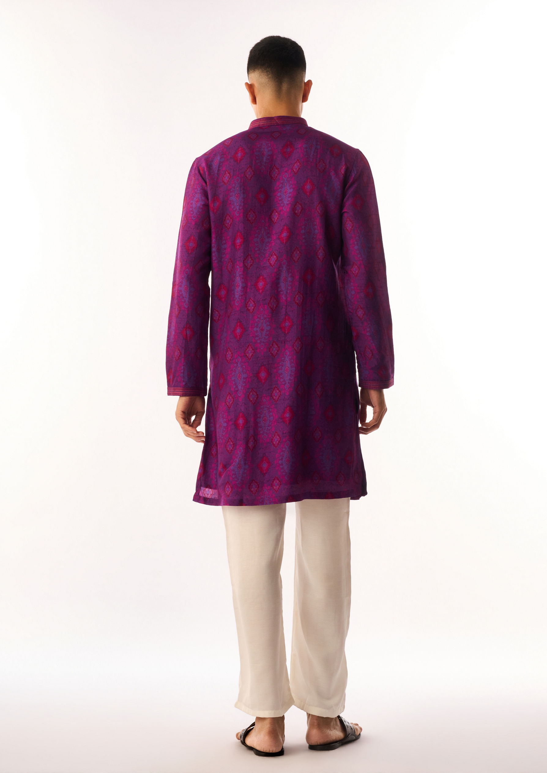 Twamev Men Purple Art Silk Kurta Set with Print