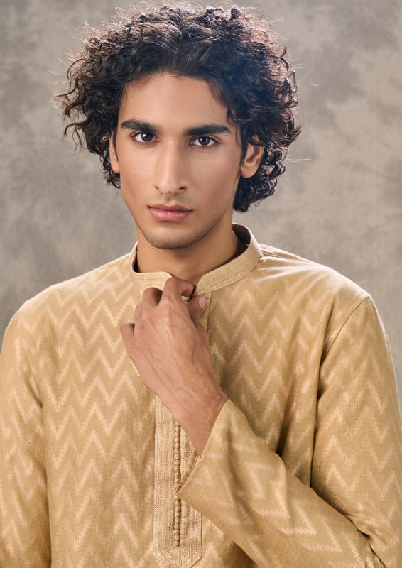 Twamev Men Beige Chanderi Chevron Kurta Set