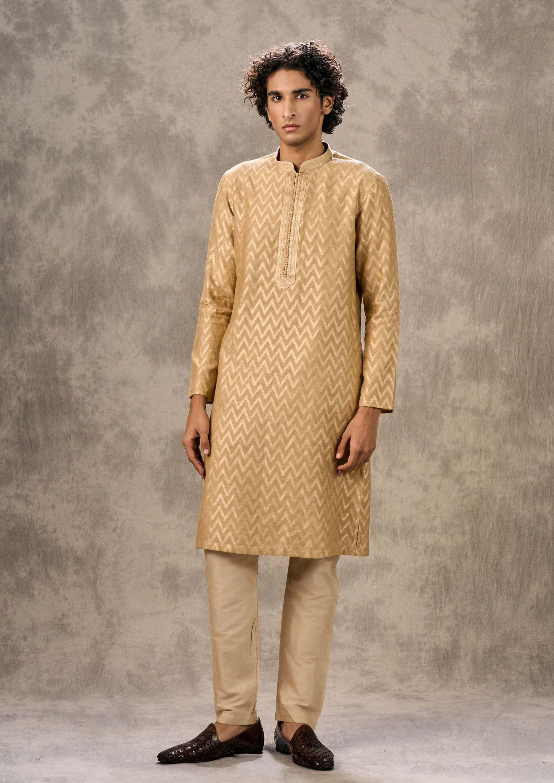 Twamev Men Beige Chanderi Chevron Kurta Set