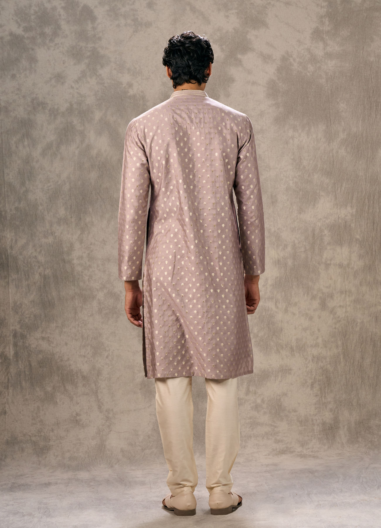 Twamev Men Lilac Viscose Brocade Buta Motif Kurta Set