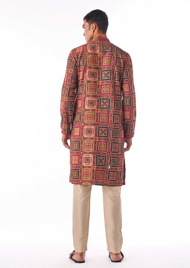 Twamev Men Maroon Geometric Printed Kurta Set