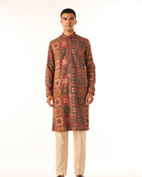 Twamev Men Maroon Geometric Printed Kurta Set