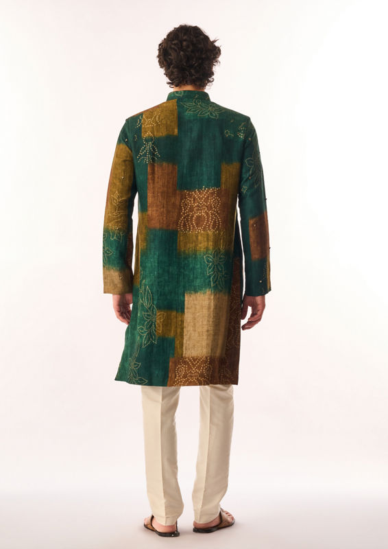Twamev Men Dark Green Silk Kurta Set with Embroidery