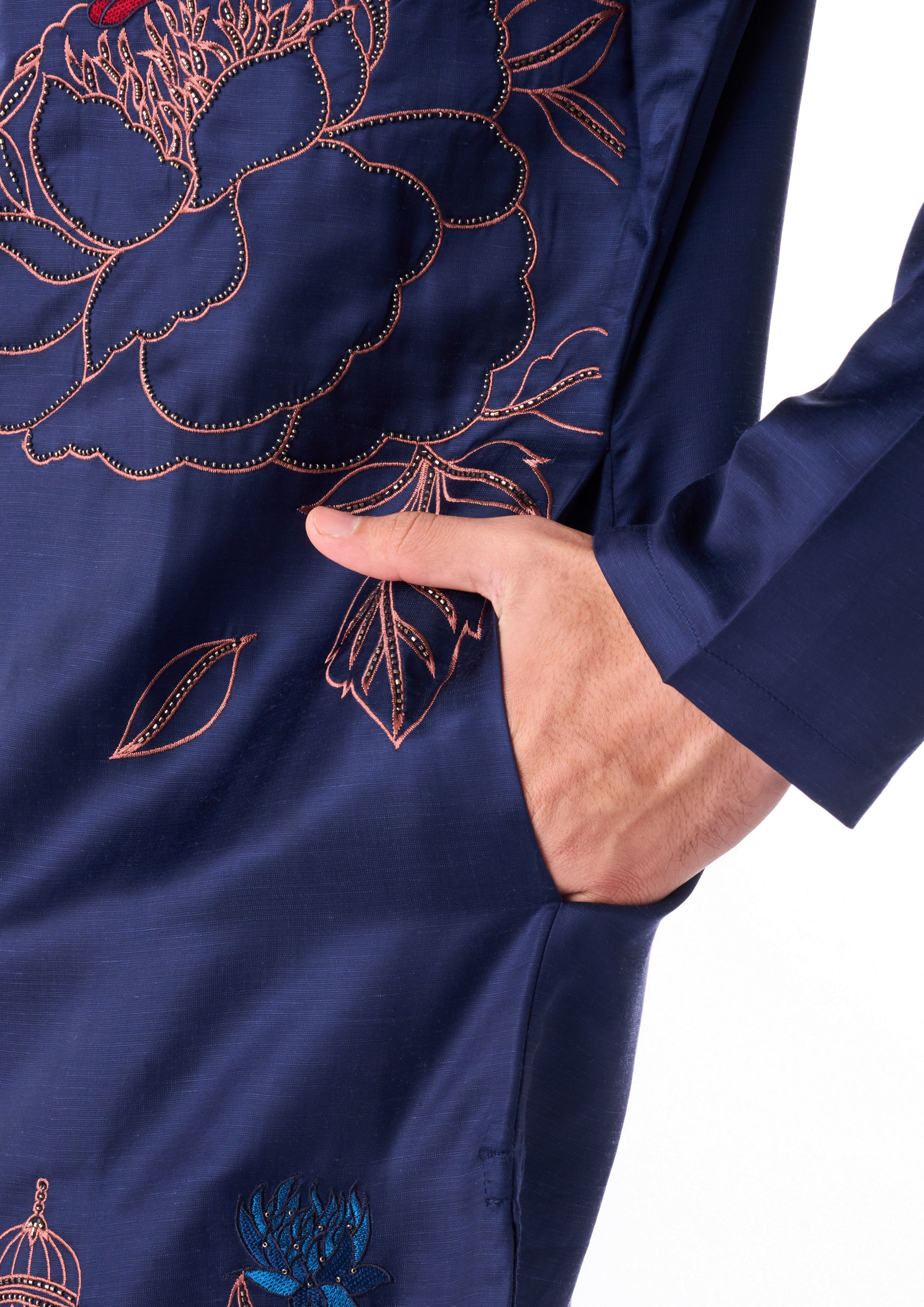 Twamev Men Midnight Embroidered Kurta