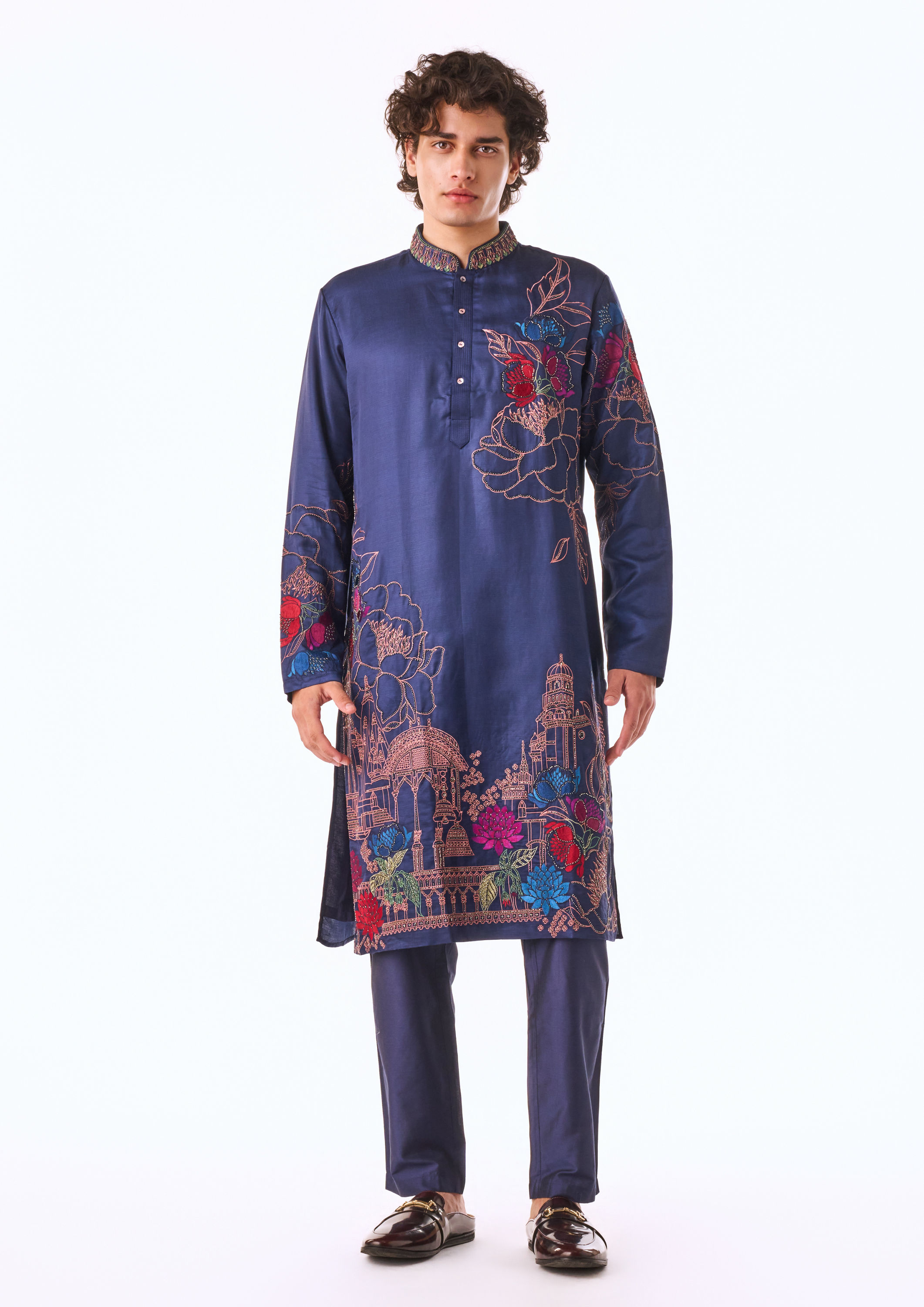 Twamev Men Midnight Embroidered Kurta